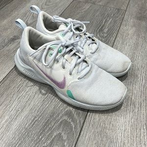 Nike Flex Experience Run 10